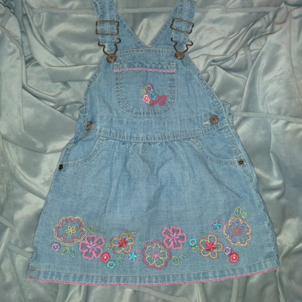 Osh kosh bgosh vintage jean overall dress 18 month.                B10